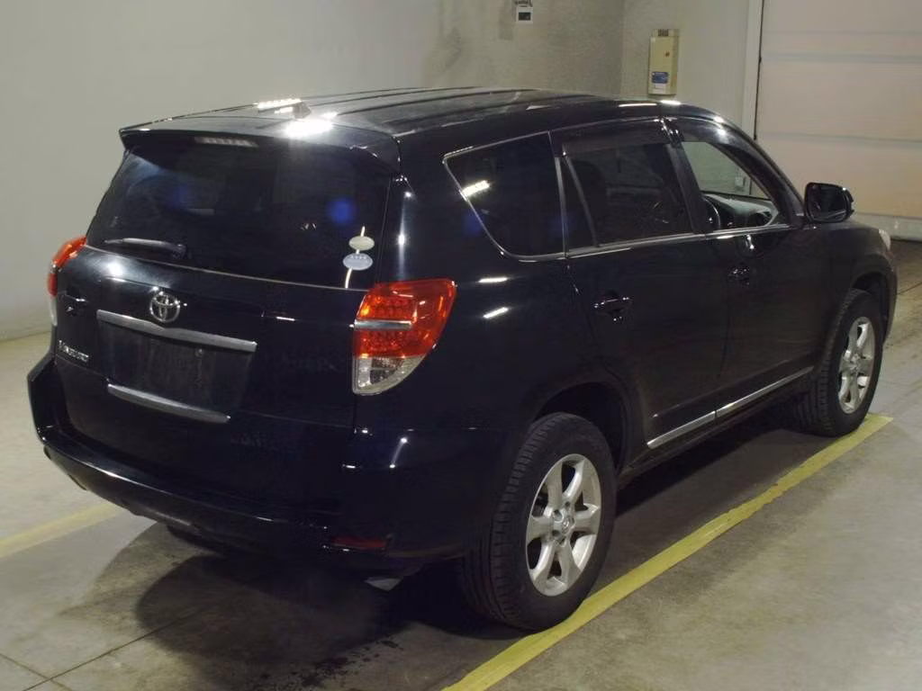 TOYOTA VANGUARD