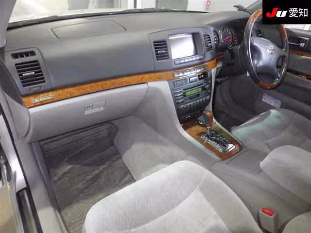 TOYOTA MARK II