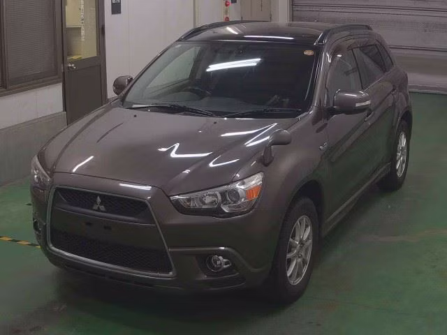 MITSUBISHI RVR