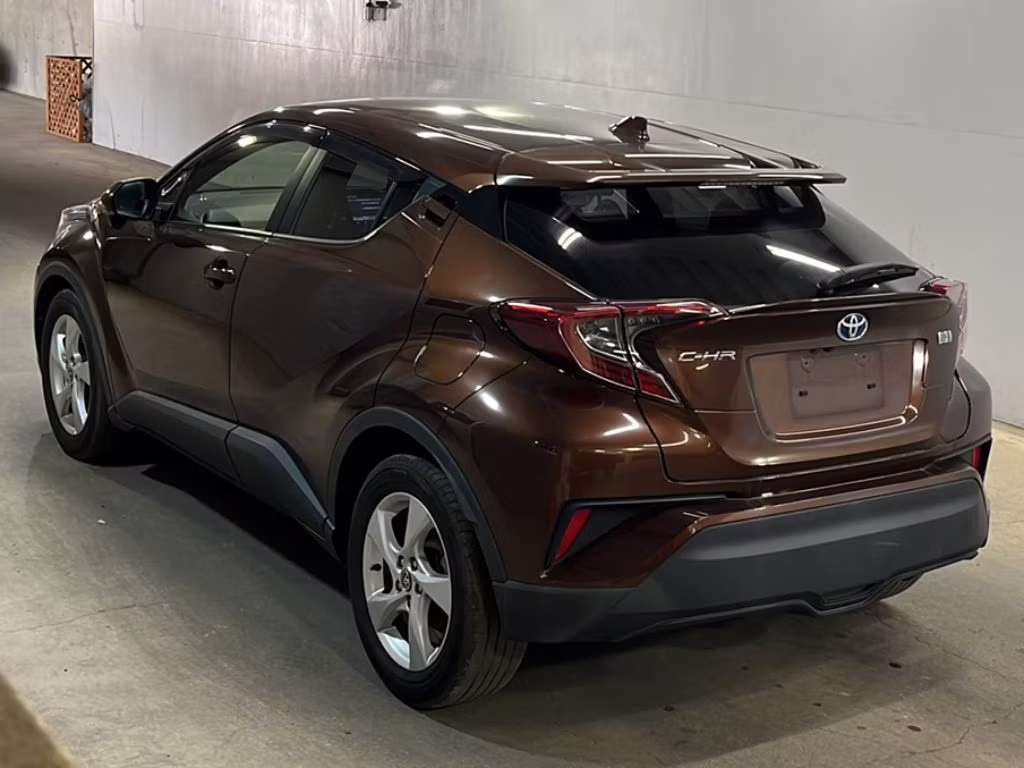 TOYOTA C-HR