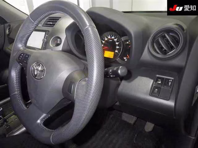 TOYOTA VANGUARD