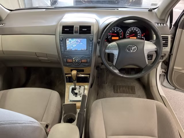 TOYOTA COROLLA AXIO