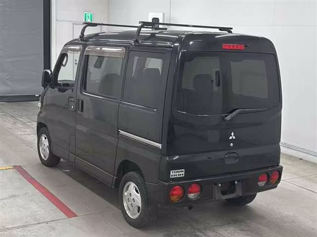 MITSUBISHI TOWN BOX