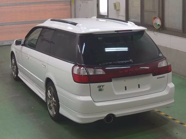 SUBARU LEGACY