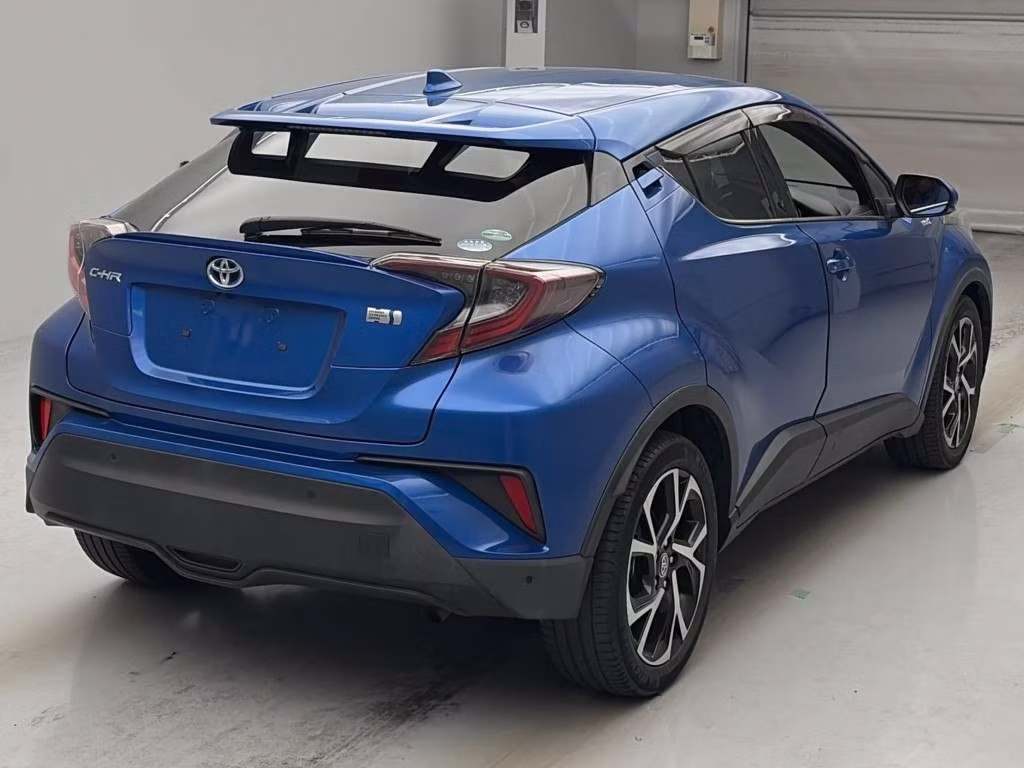 TOYOTA C-HR