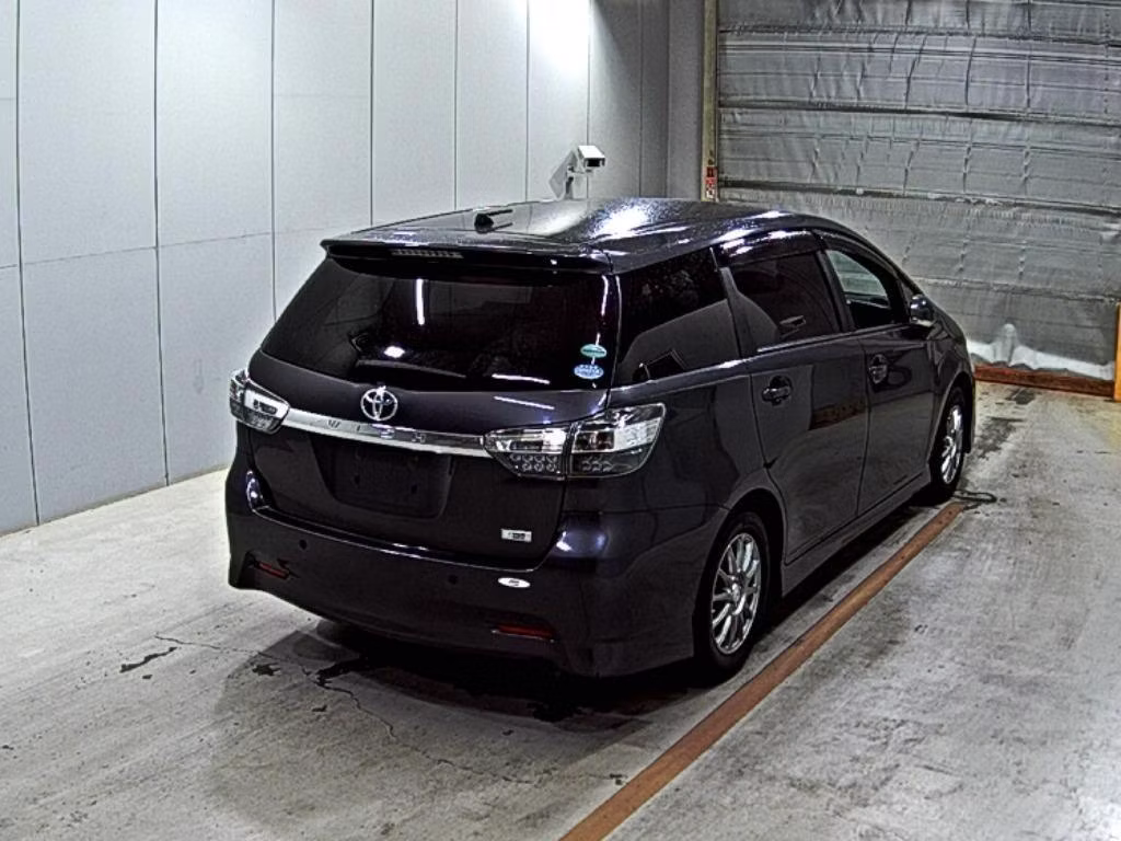TOYOTA WISH