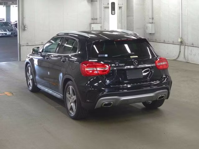 MERCEDES-BENZ GLA-CLASS