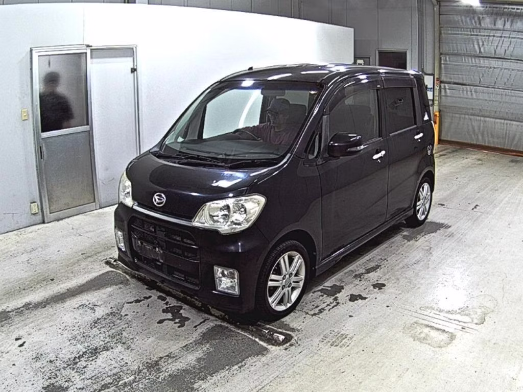 DAIHATSU TANTO EXE