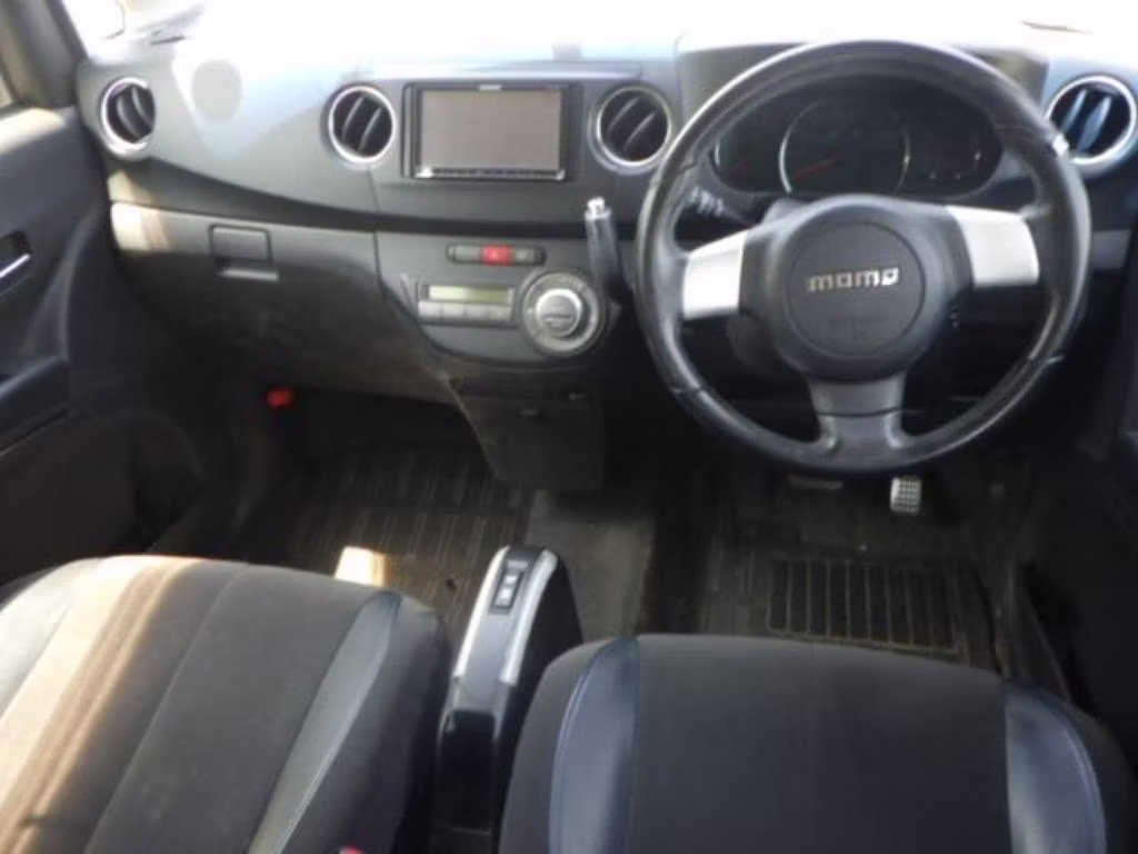 DAIHATSU TANTO EXE