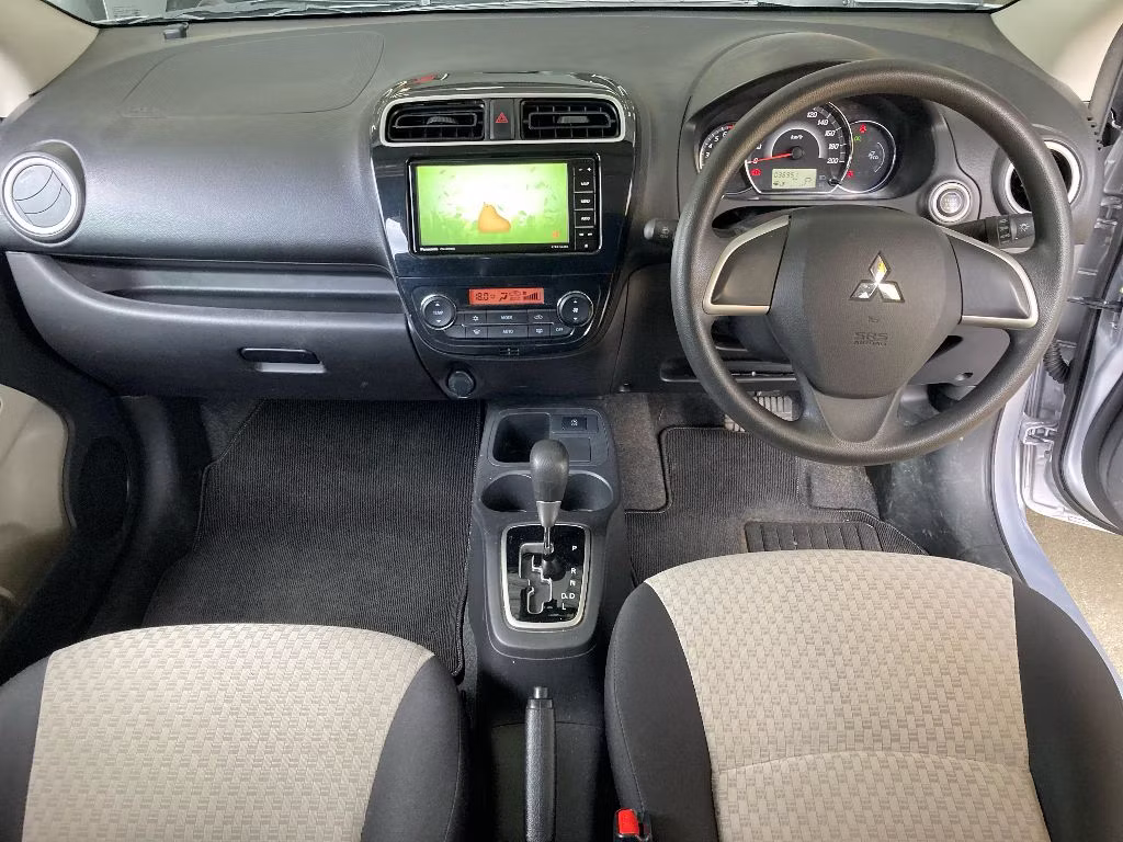 MITSUBISHI MIRAGE