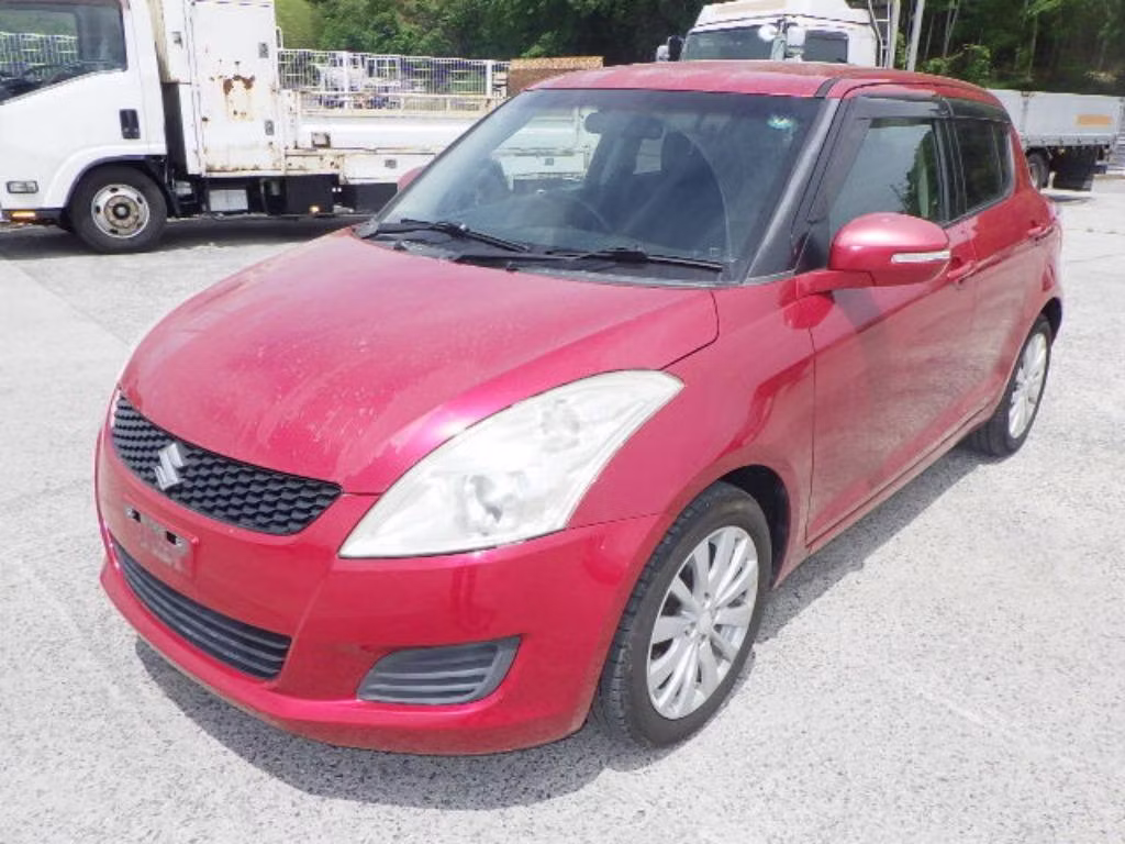 SUZUKI SWIFT