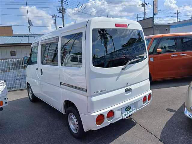 MITSUBISHI MINICAB