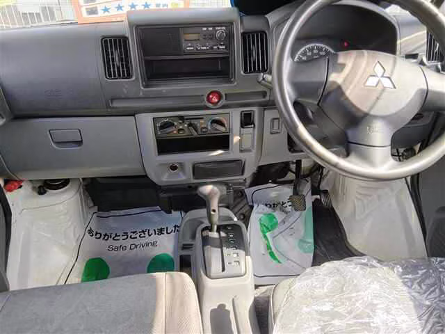 MITSUBISHI MINICAB