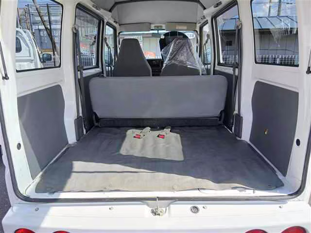 MITSUBISHI MINICAB