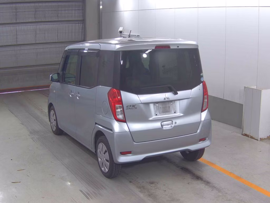 MITSUBISHI EK SPACE