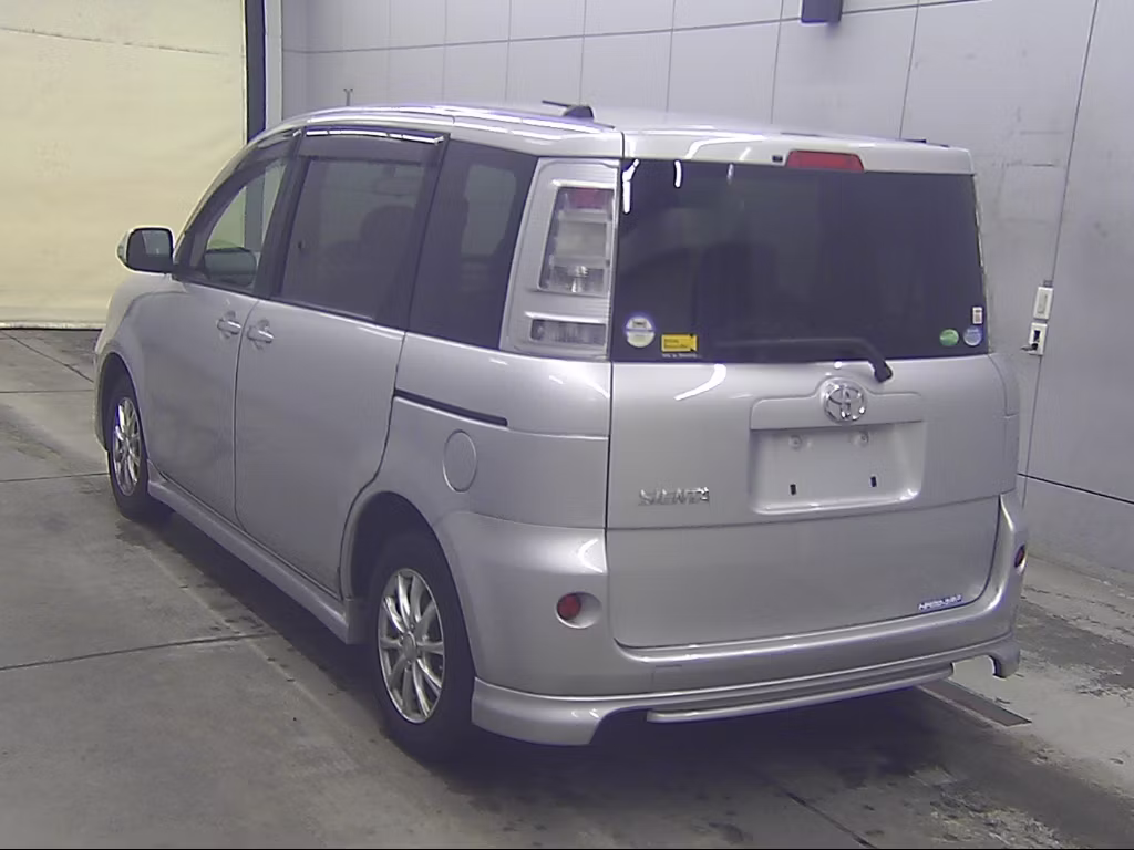 TOYOTA SIENTA