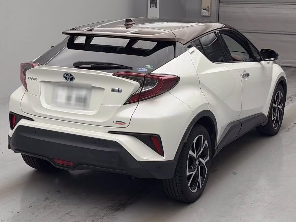 TOYOTA C-HR