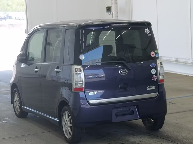 DAIHATSU TANTO EXE