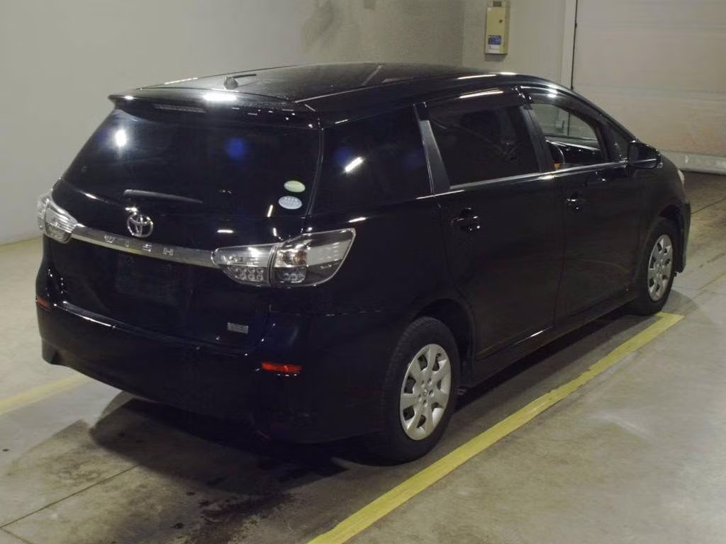 TOYOTA WISH
