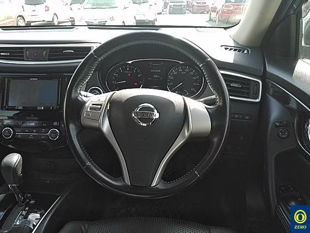NISSAN X-TRAIL