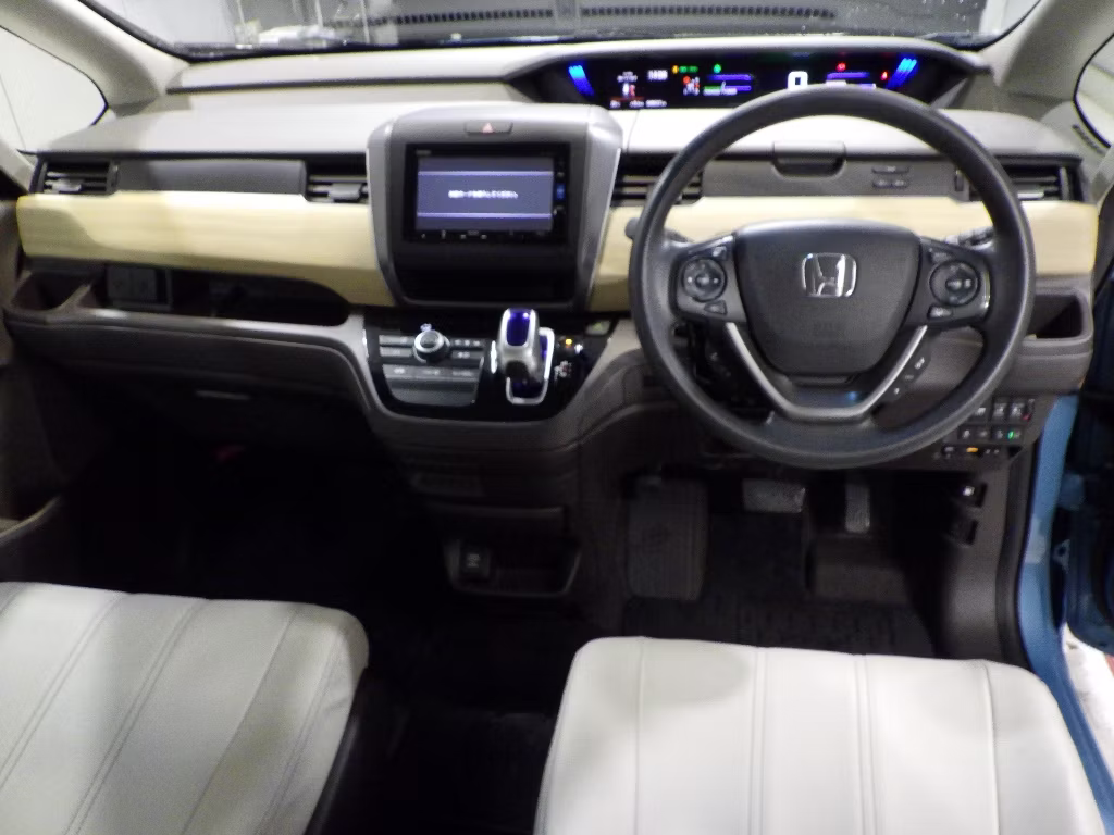 HONDA FREED