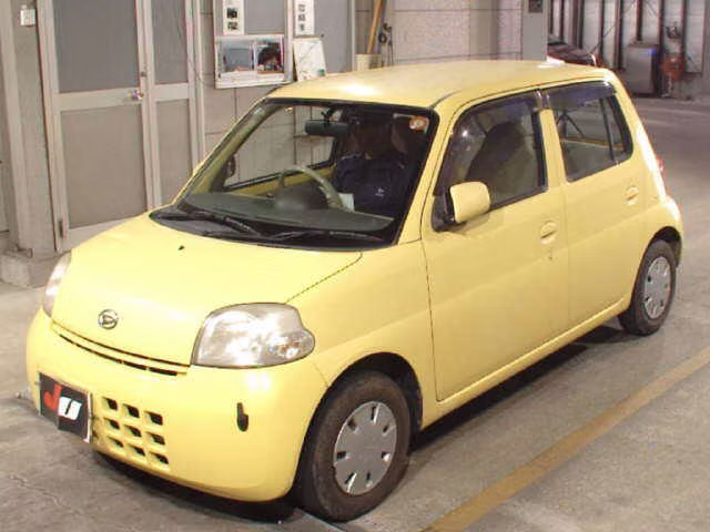 DAIHATSU ESSE