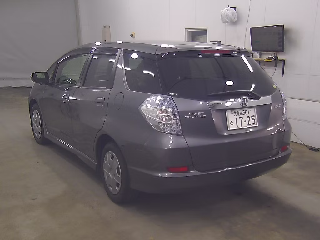 HONDA FIT SHUTTLE