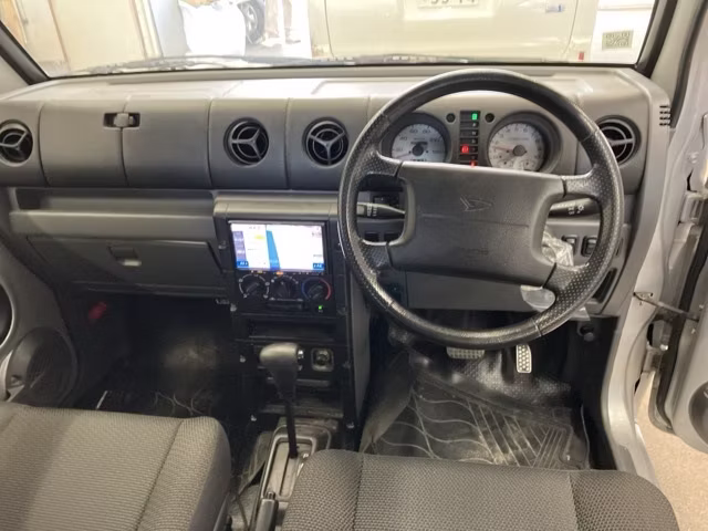DAIHATSU NAKED