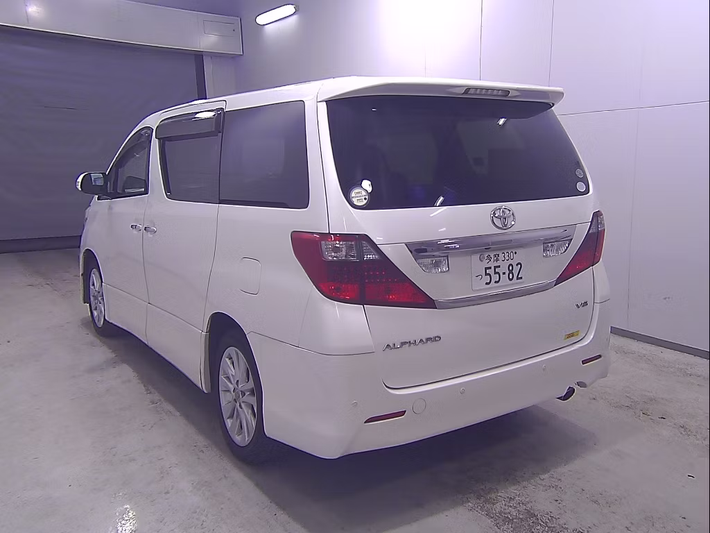 TOYOTA ALPHARD