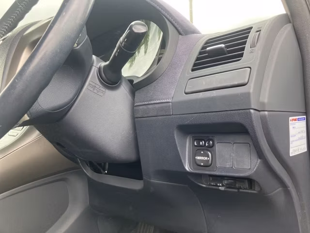 TOYOTA BLADE