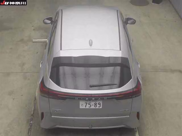 NISSAN AURA