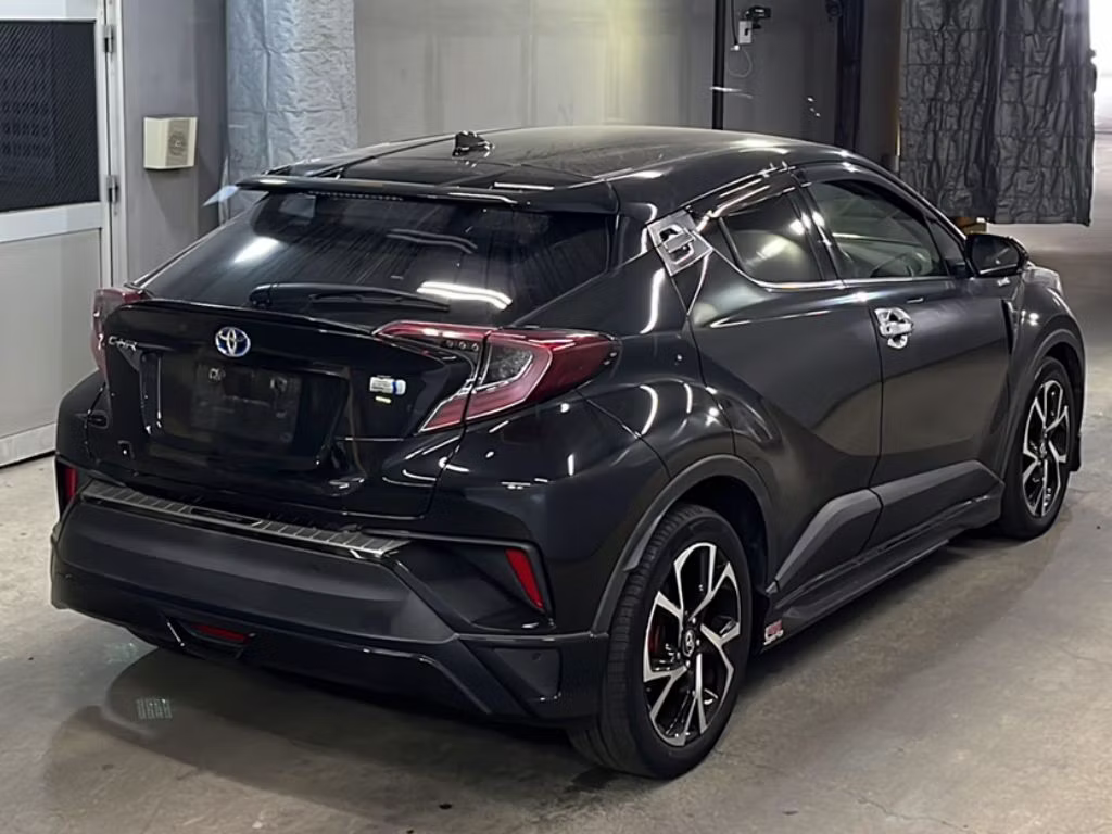 TOYOTA C-HR