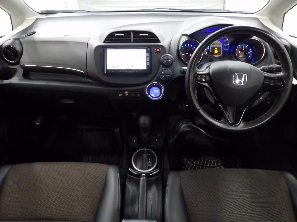 HONDA FIT SHUTTLE