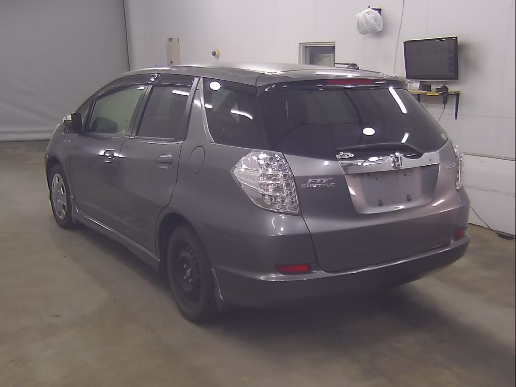 HONDA FIT SHUTTLE