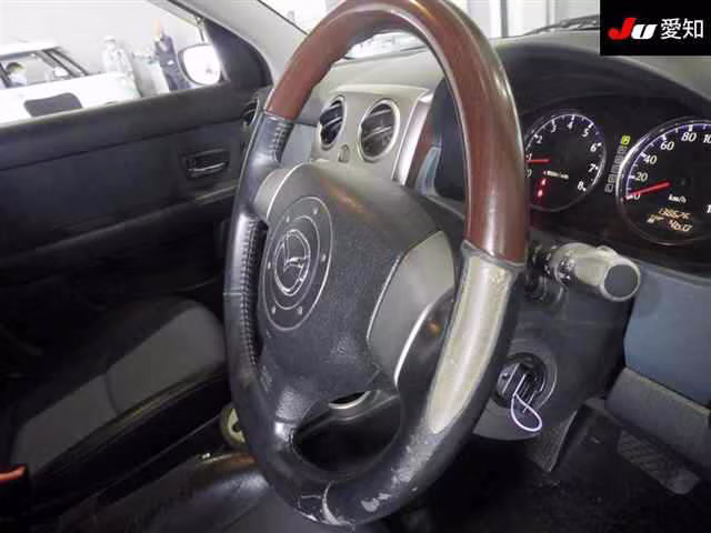 MAZDA VERISA
