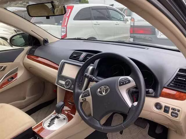 TOYOTA PREMIO