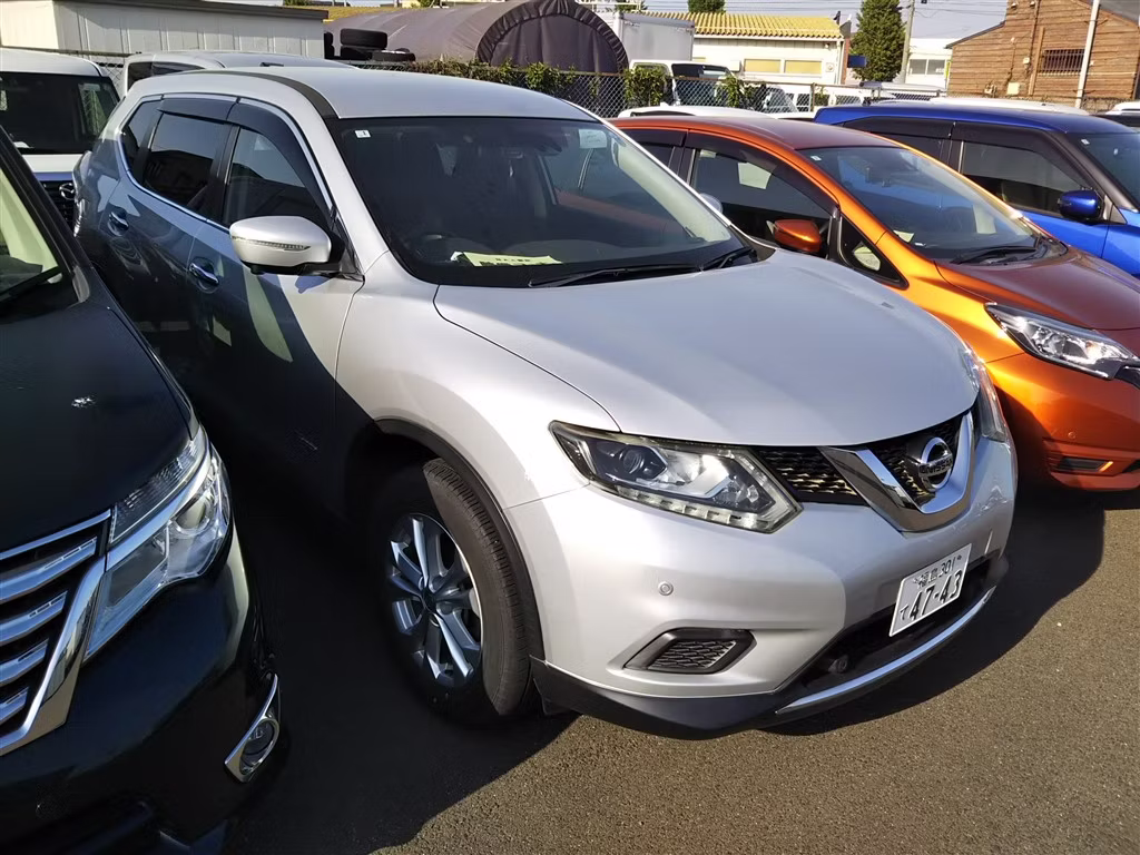 NISSAN X-TRAIL