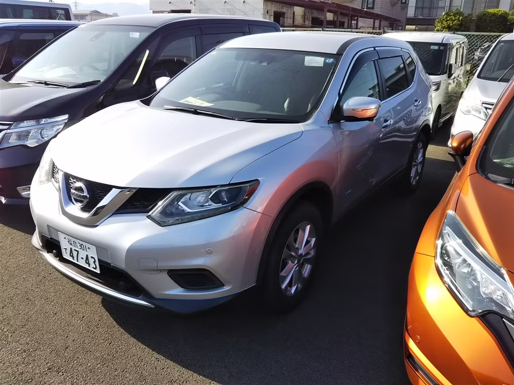 NISSAN X-TRAIL