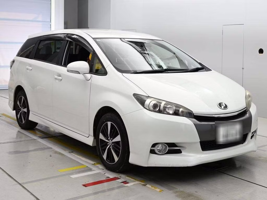 TOYOTA WISH