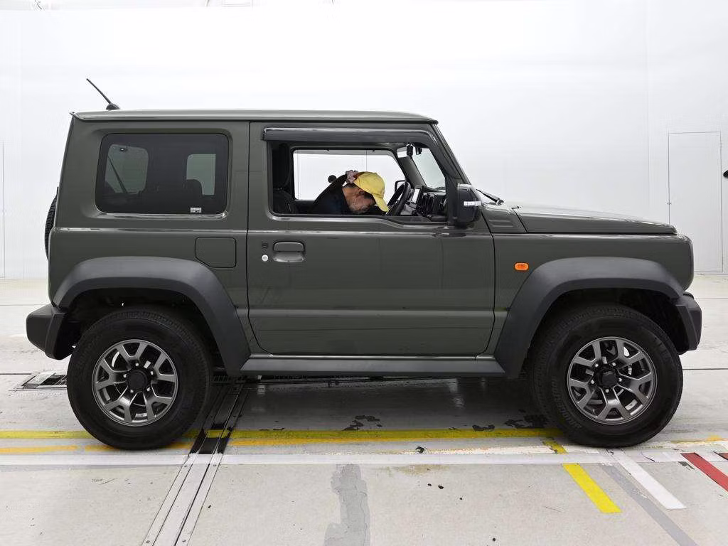 SUZUKI JIMNY SIERRA