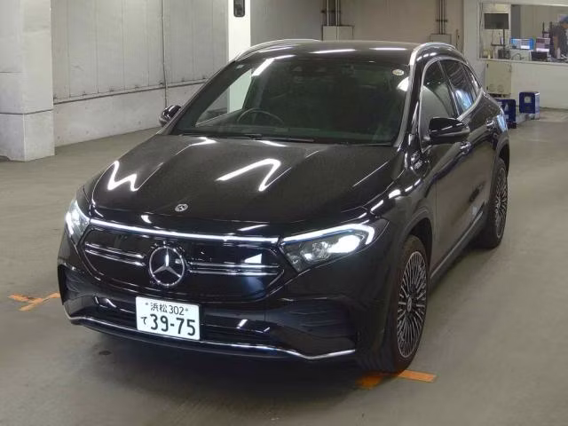 MERCEDES-BENZ EQA