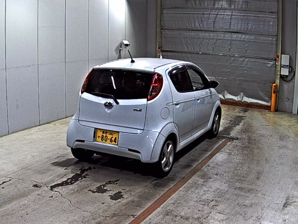 SUBARU R2