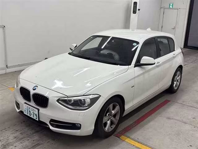 BMW 1-SERIES