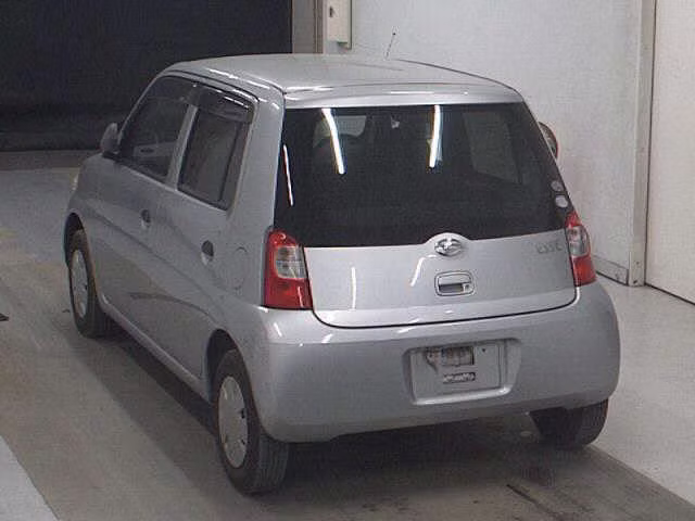 DAIHATSU ESSE