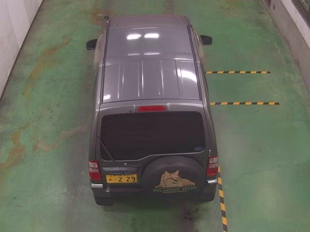 MITSUBISHI PAJERO MINI