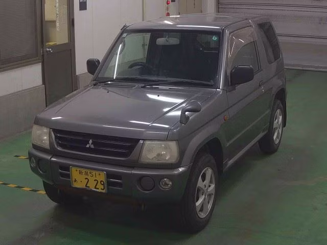MITSUBISHI PAJERO MINI