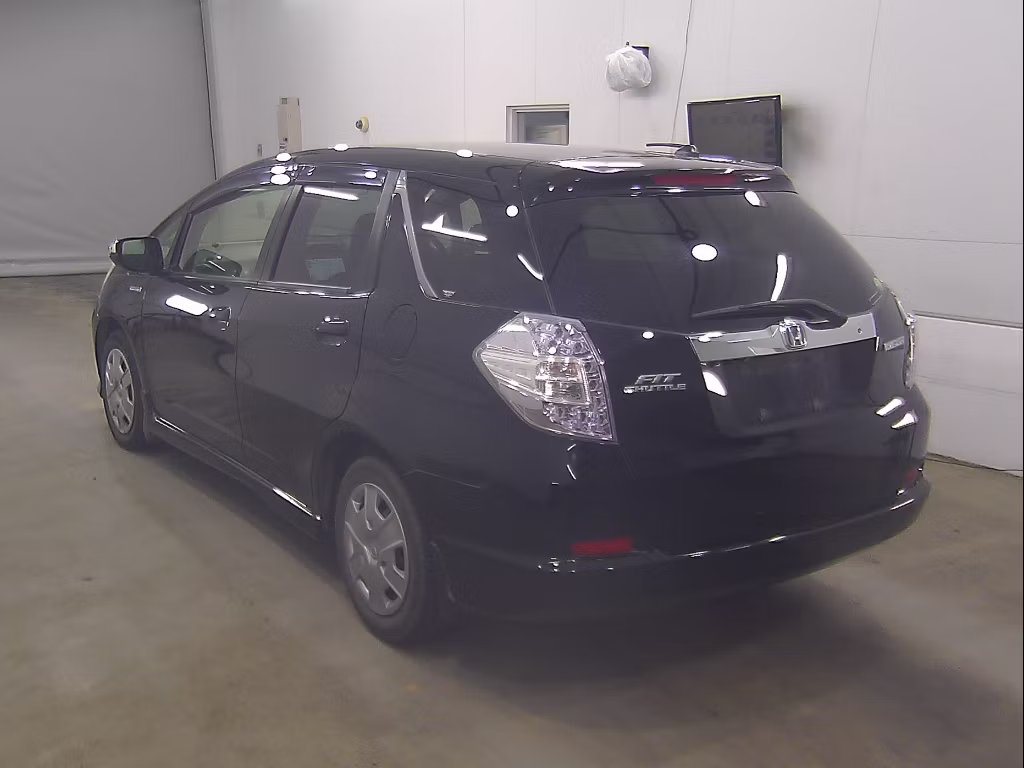 HONDA FIT SHUTTLE