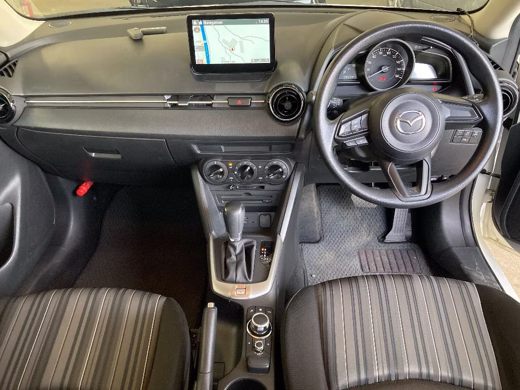 MAZDA MAZDA2