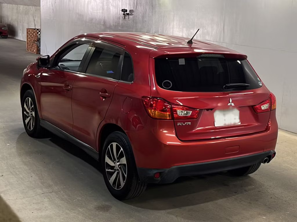 MITSUBISHI RVR