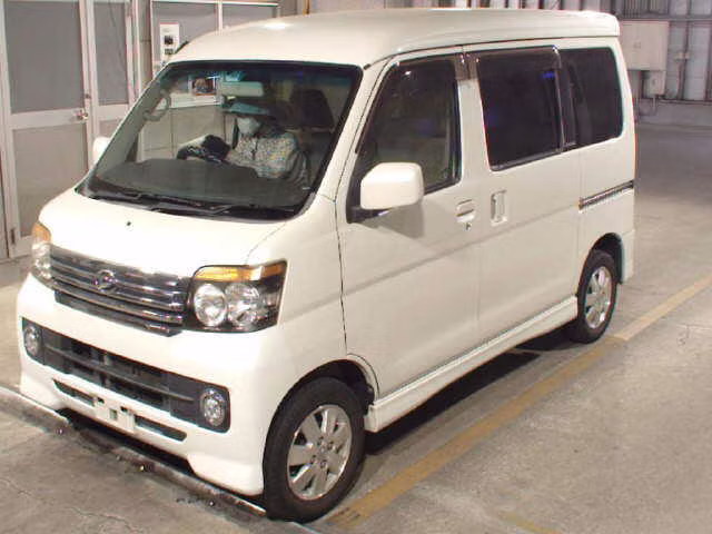 DAIHATSU ATRAI